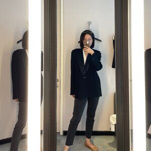 Massimo Dutti mid-rise black cropped jean fitted skinny leg